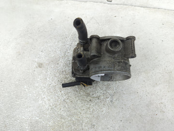 2007-2016 Toyota Sienna Throttle Body P/N:22030-0P050 Fits OEM Used Auto Parts