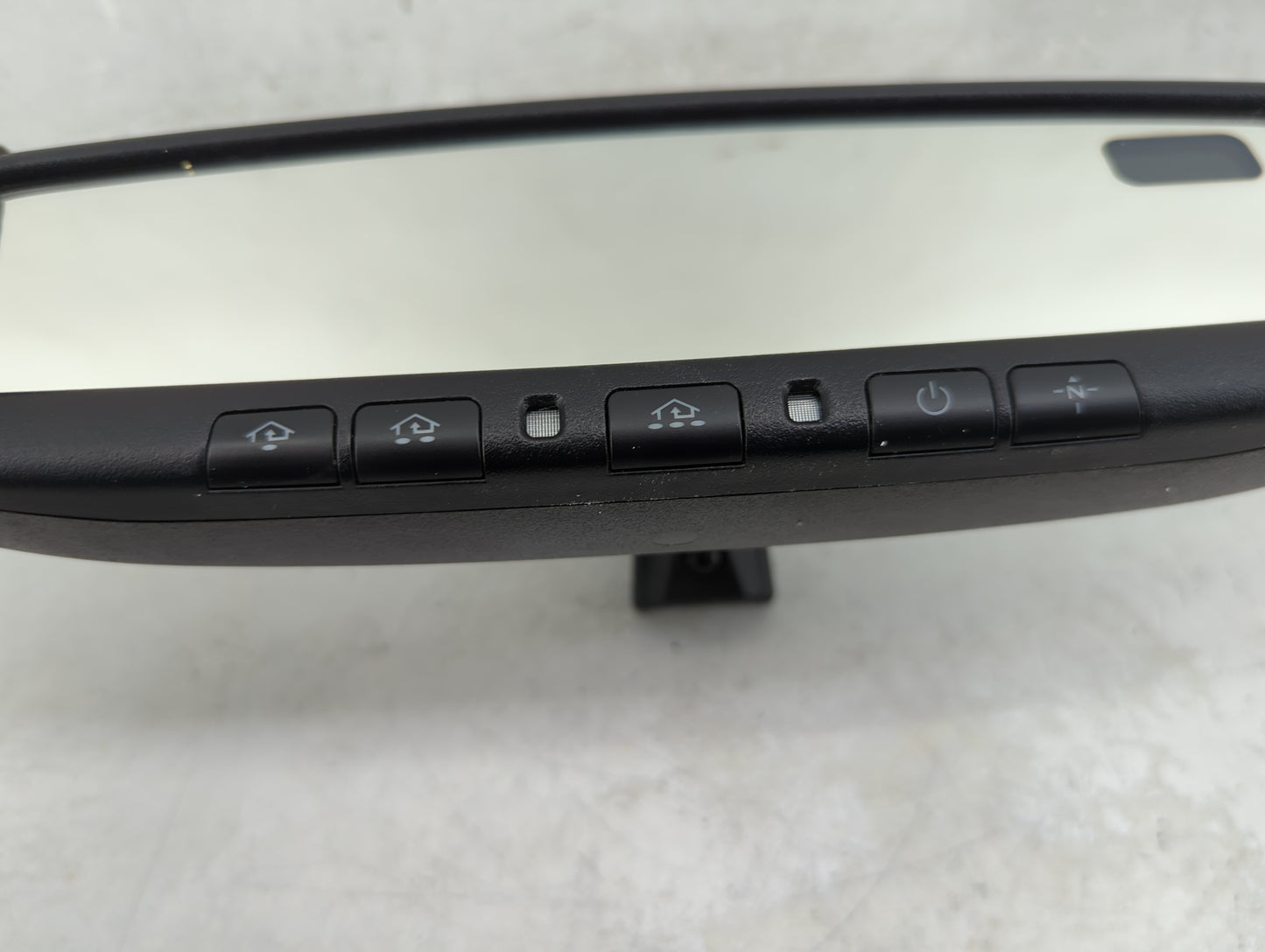 2011-2014 Toyota Sienna Interior Rear View Mirror Replacement OEM P/N:4112A-WZLHL4 Fits Fits 2011 2012 2013 2014 OEM Used Au