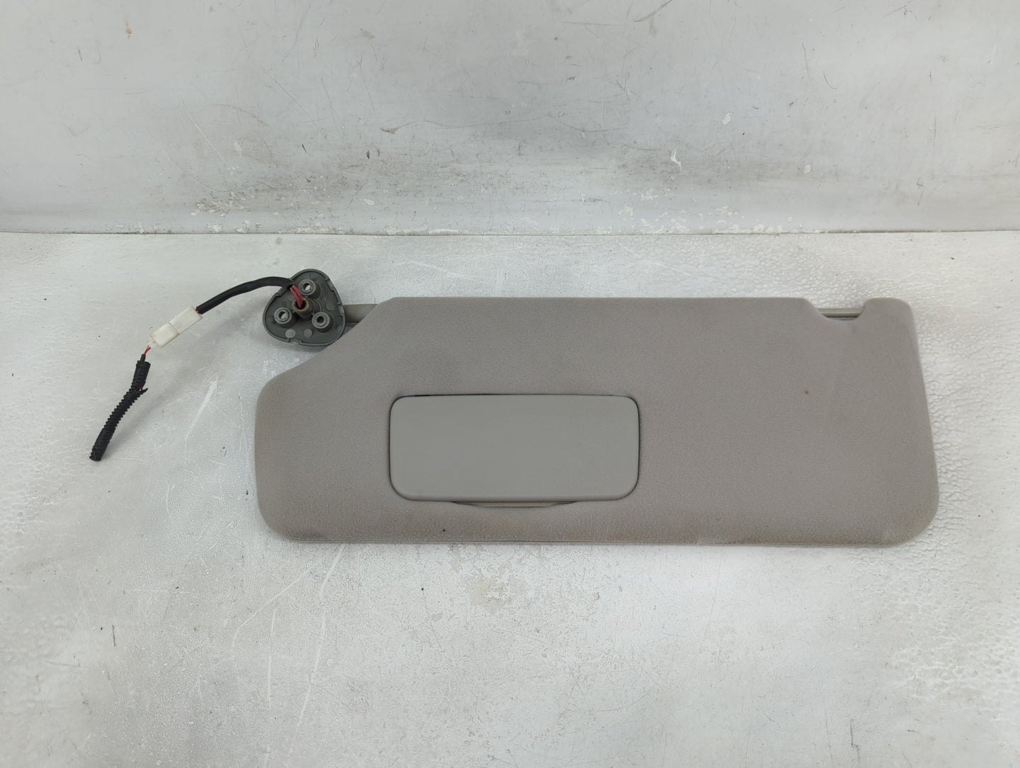 2011-2014 Toyota Sienna Sun Visor Shade Replacement Driver Left Mirror Fits Fits 2011 2012 2013 2014 OEM Used Auto Parts - O