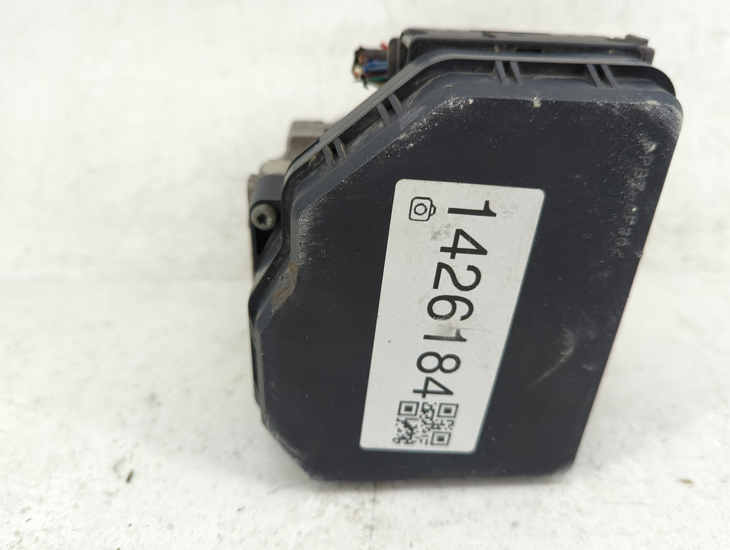 2012-2014 Toyota Sienna ABS Pump Control Module Replacement Fits Fits 2012 2013 2014 OEM Used Auto Parts - Oemusedautoparts1
