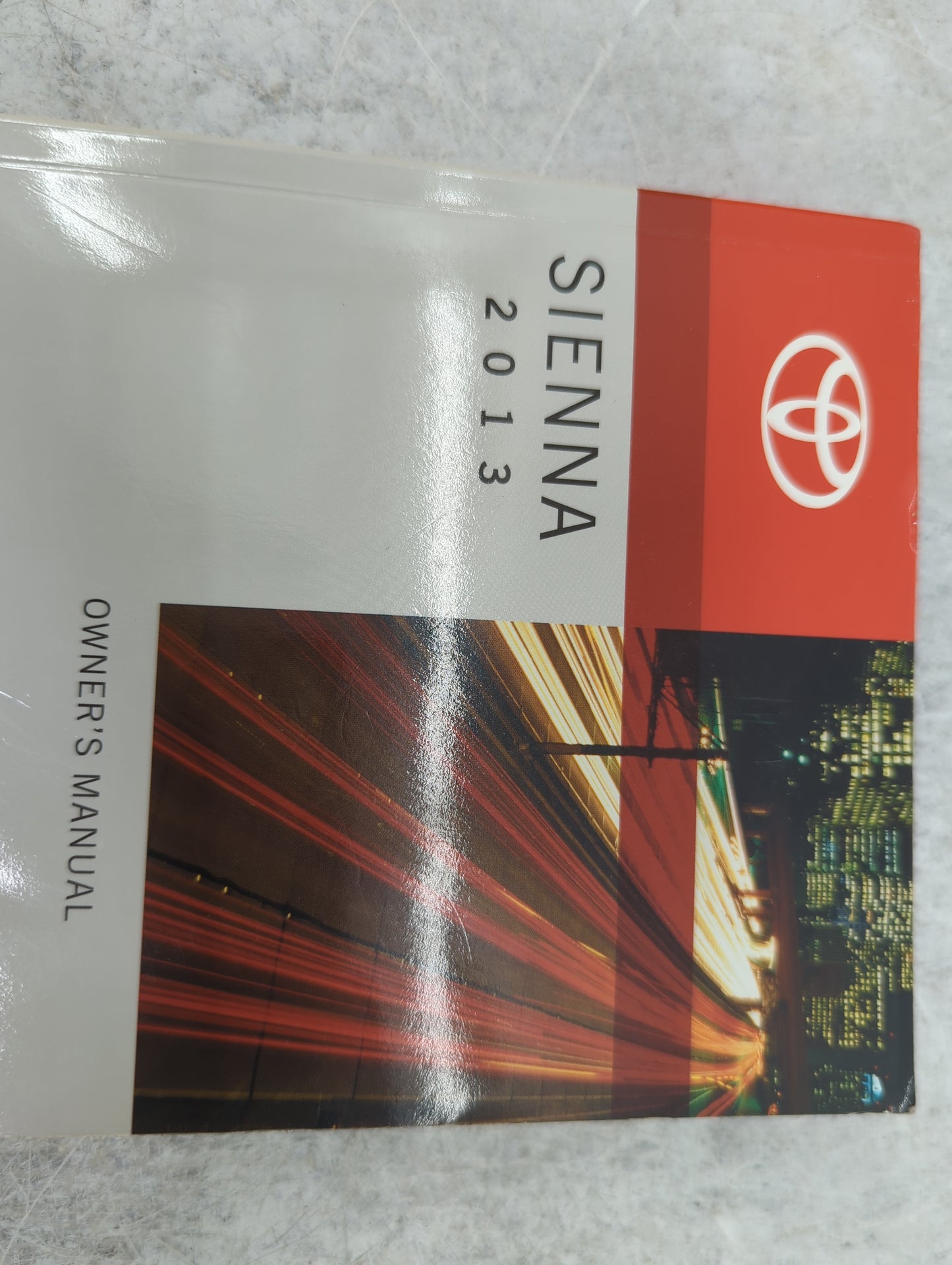 2013 Toyota Sienna Owners Manual Book Guide P/N:OM45472U 01999-45472 OEM Used Auto Parts - Oemusedautoparts1.com