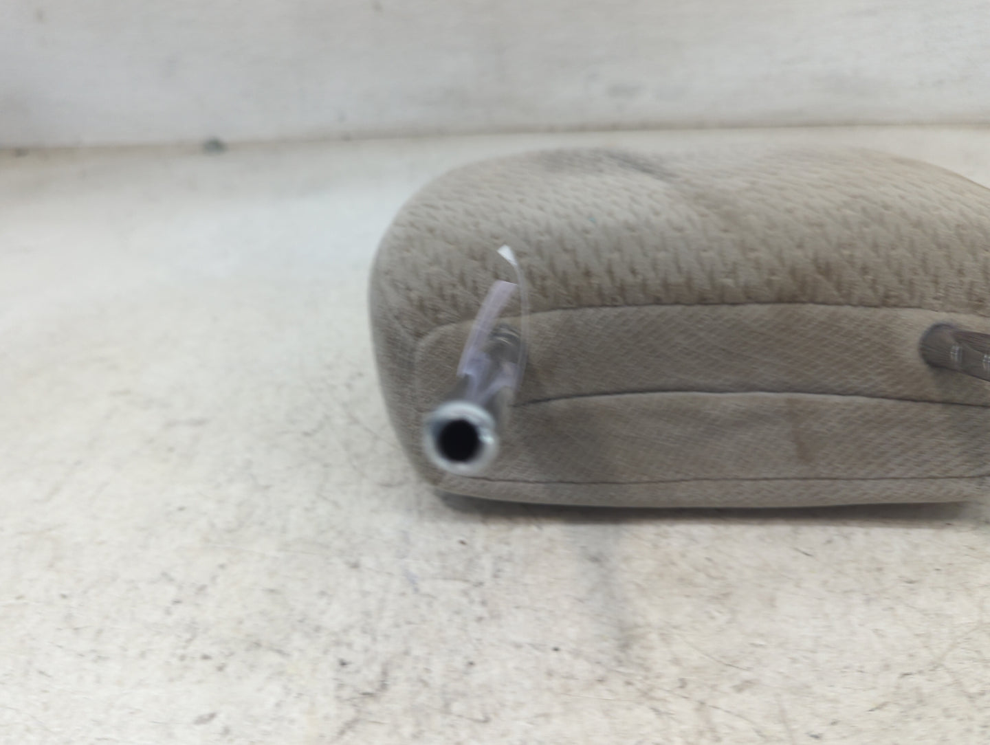 2012-2020 Toyota Sienna Headrest Head Rest Front Driver Passenger Seat Fits Fits 2012 2013 2014 2015 2016 2017 2018 2019 202