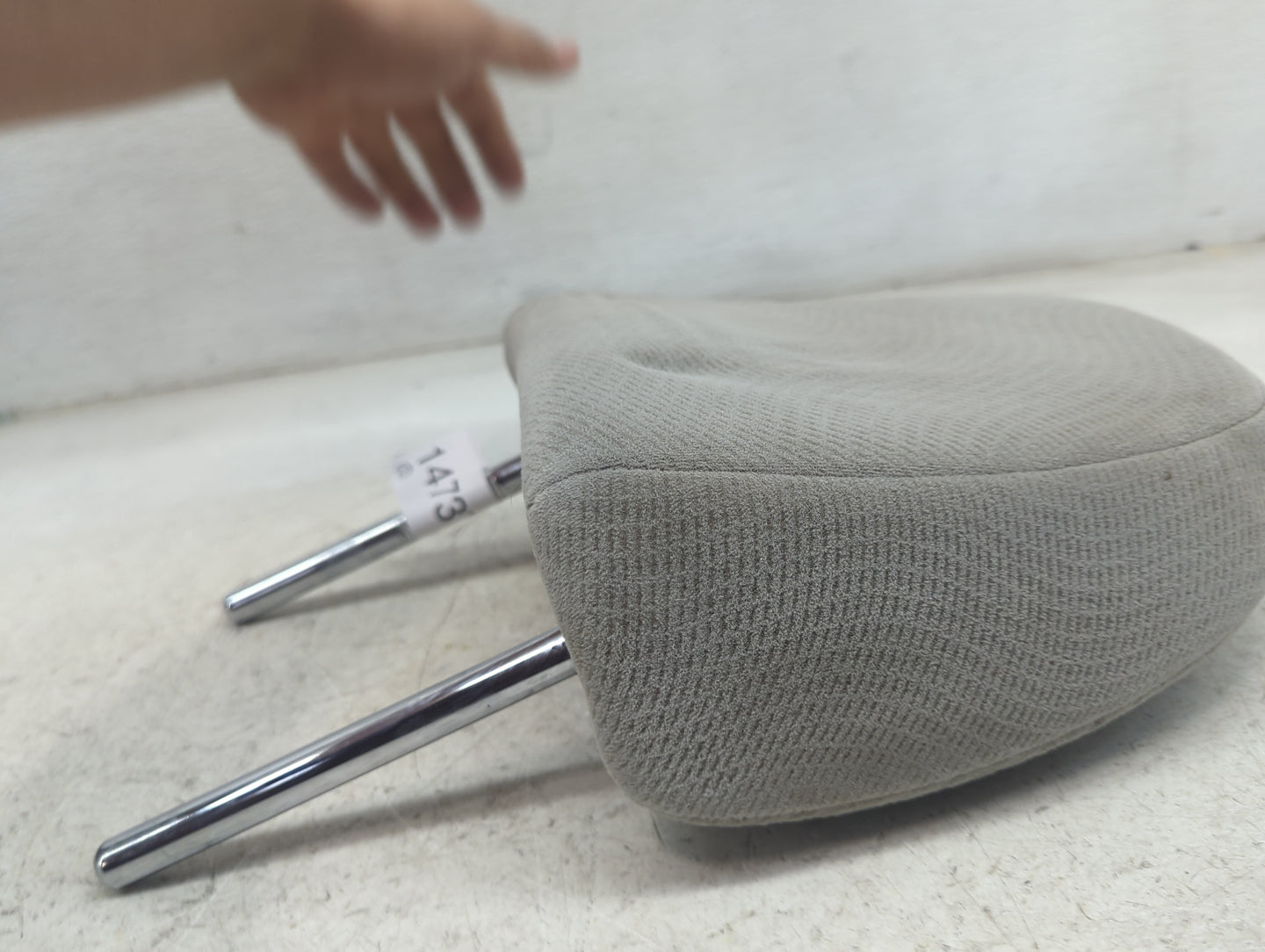 2013 Toyota Sienna Headrest Head Rest Front Driver Passenger Seat Fits OEM Used Auto Parts - Oemusedautoparts1.com