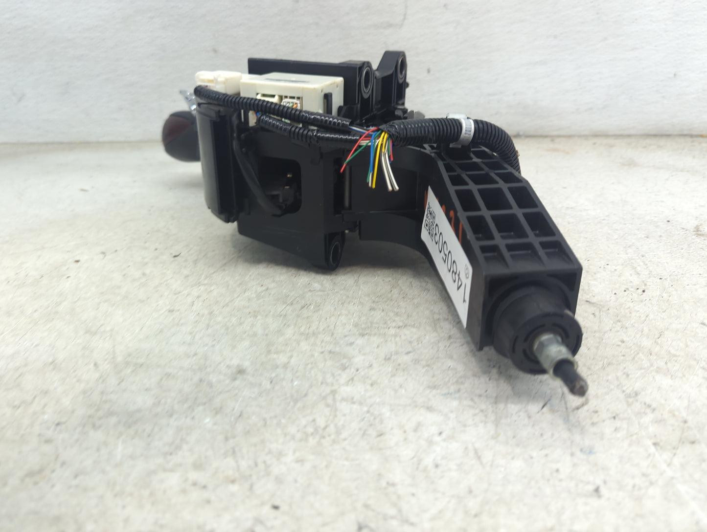 2013 Toyota Sienna Floor Console Assembly Shifter - Oemusedautoparts1.com