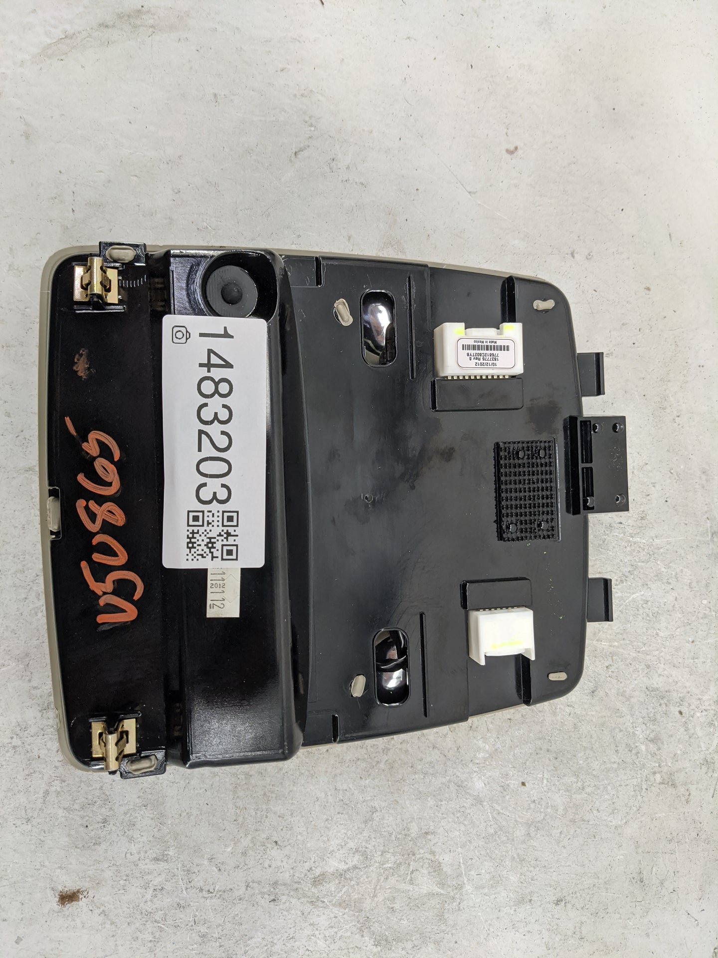 2013 Toyota Sienna Overhead Roof Console Tan 1483203 - Oemusedautoparts1.com