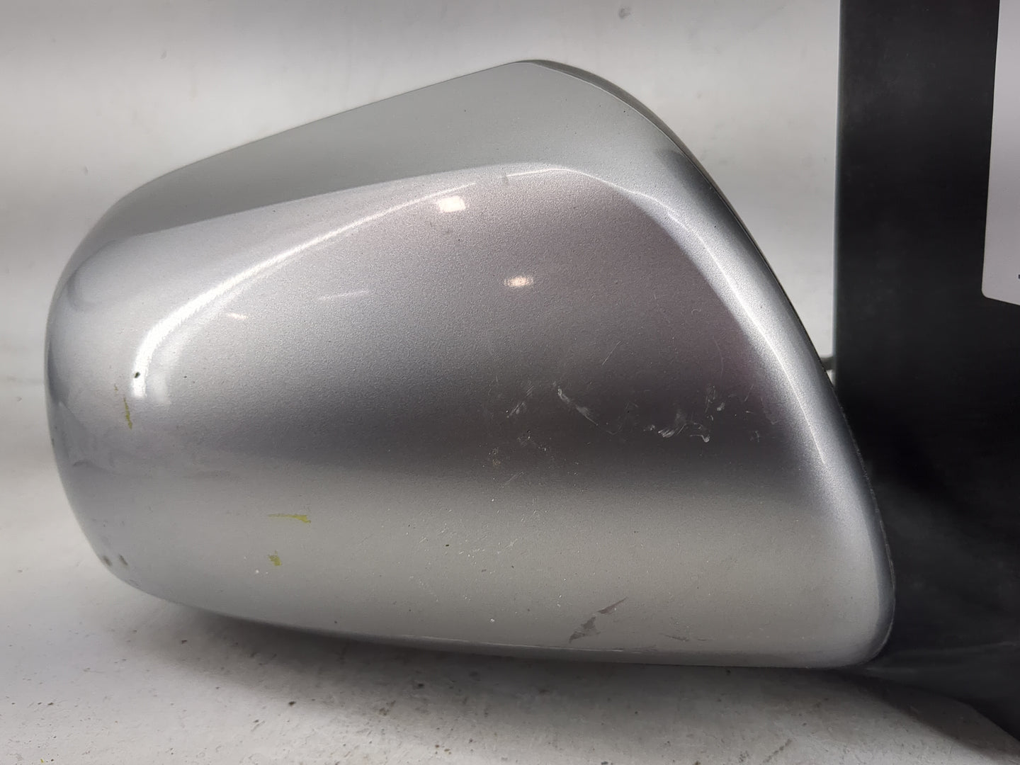 2013-2014 Toyota Sienna Passenger Side View Mirror - Right Door Mirror OEM Used - Oemusedautoparts1.com