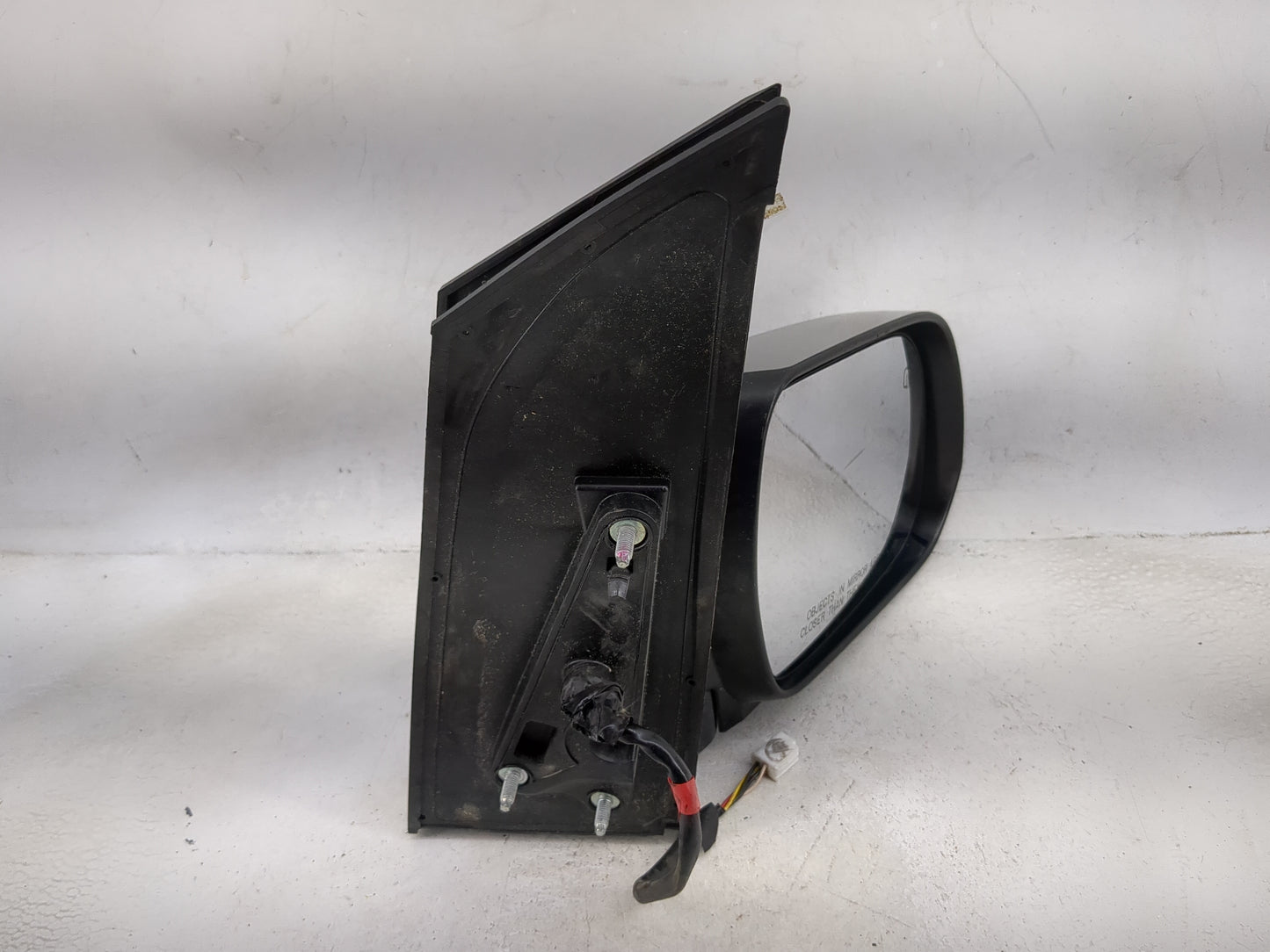 2013-2014 Toyota Sienna Passenger Side View Mirror - Right Door Mirror OEM Used - Oemusedautoparts1.com
