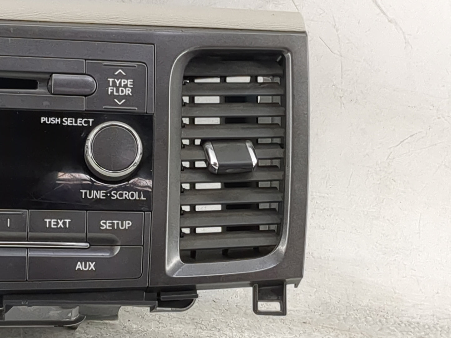 2011-2014 Toyota Sienna Radio AM FM Cd Player Receiver Replacement P/N:86120-08270 DEH-M8497 Fits Fits 2011 2012 2013 2014 O