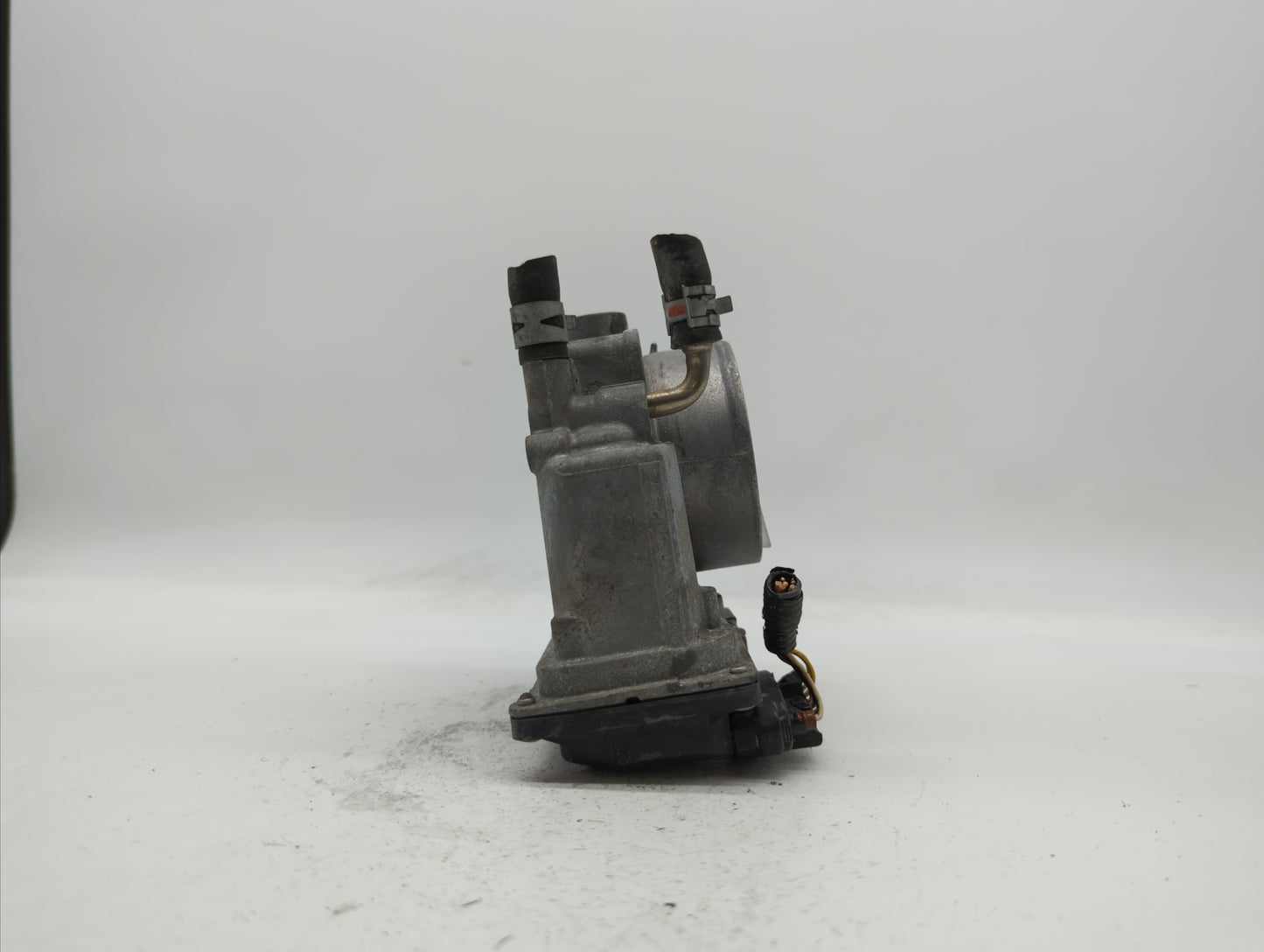 2007-2016 Toyota Sienna Throttle Body P/N:22030-0P050 22030-31030 Fits OEM Used Auto Parts - Oemusedautoparts1.com