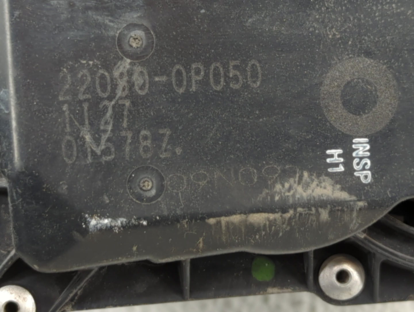 2007-2016 Toyota Sienna Throttle Body P/N:22030-0P050 22030-31030 Fits OEM Used Auto Parts - Oemusedautoparts1.com