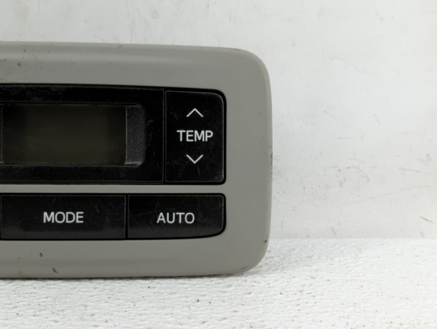 2011-2014 Toyota Sienna Climate Control Module Temperature AC/Heater Replacement P/N:1763160 75D875 Fits Fits 2011 2012 2013