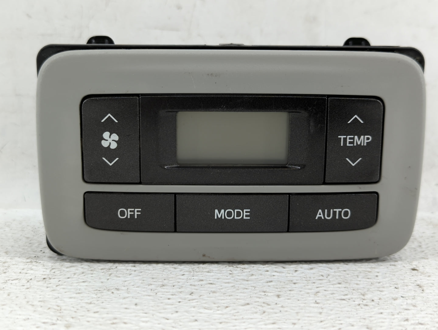 2011-2014 Toyota Sienna Climate Control Module Temperature AC/Heater Replacement P/N:1763160 75D875 Fits Fits 2011 2012 2013
