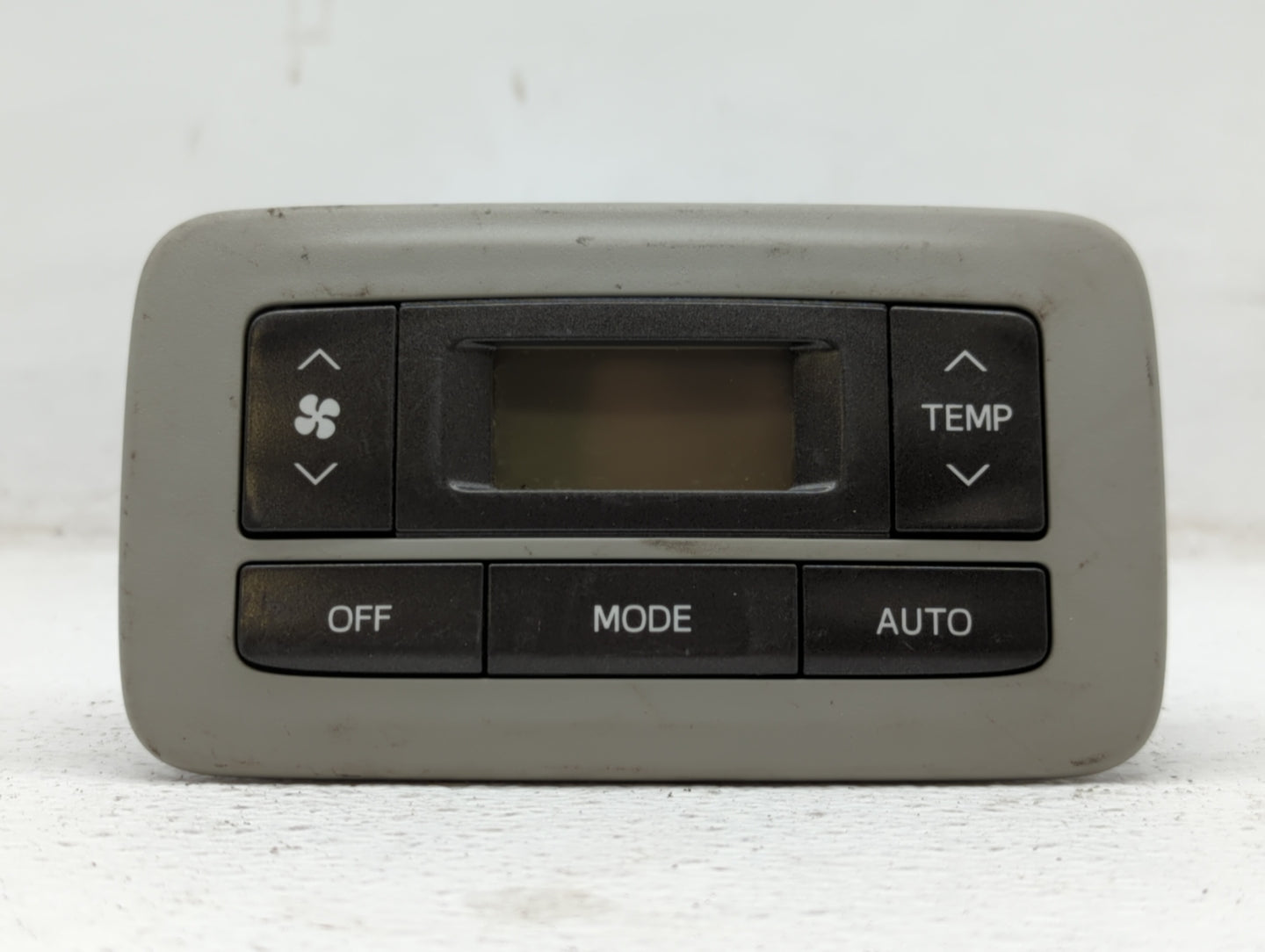 2011-2014 Toyota Sienna Climate Control Module Temperature AC/Heater Replacement P/N:1763160 75D875 Fits Fits 2011 2012 2013