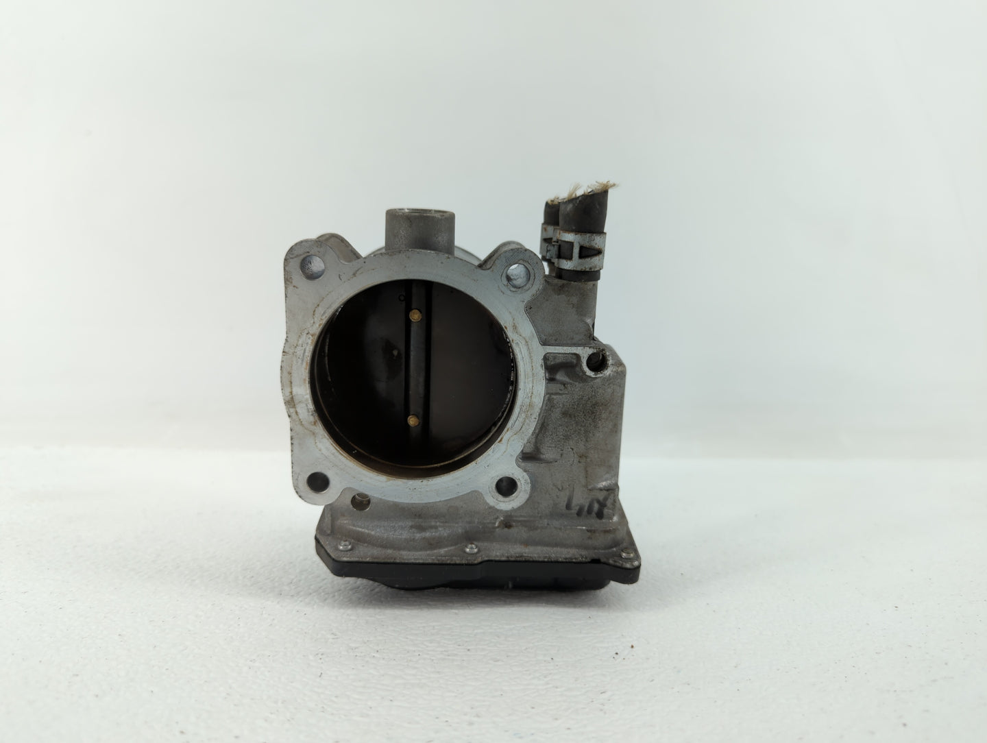 2007-2016 Toyota Sienna Throttle Body P/N:22030-0P050 22030-31030 Fits OEM Used Auto Parts - Oemusedautoparts1.com