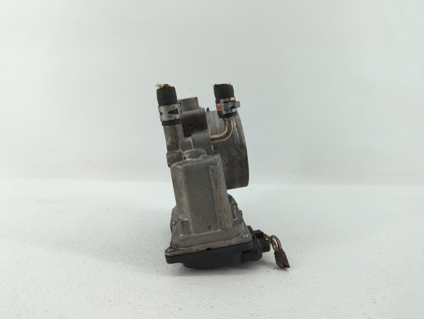 2007-2016 Toyota Sienna Throttle Body P/N:22030-0P050 22030-31030 Fits OEM Used Auto Parts - Oemusedautoparts1.com