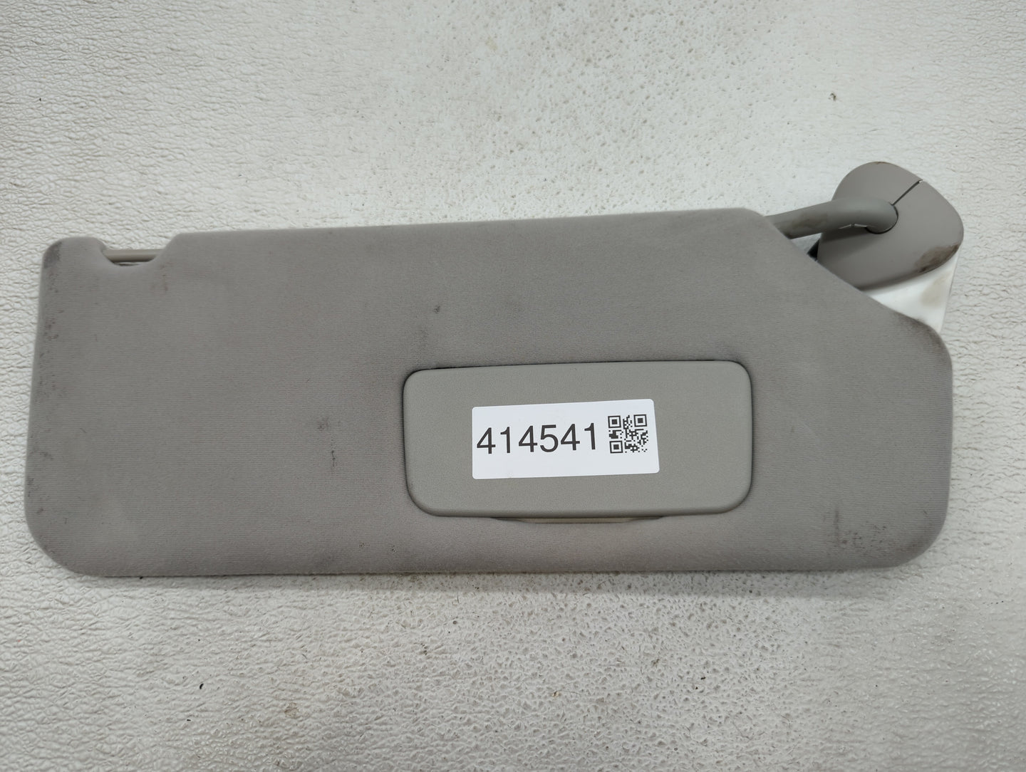 2011-2014 Toyota Sienna Sun Visor Shade Replacement Passenger Right Mirror Fits Fits 2011 2012 2013 2014 OEM Used Auto Parts