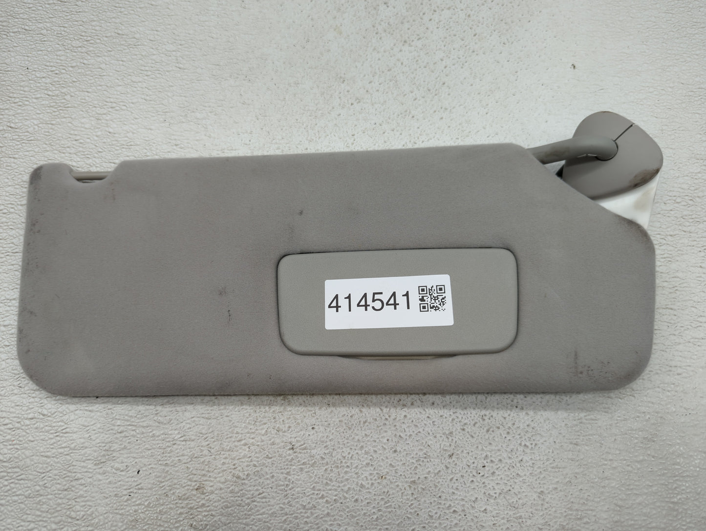 2011-2014 Toyota Sienna Sun Visor Shade Replacement Passenger Right Mirror Fits Fits 2011 2012 2013 2014 OEM Used Auto Parts