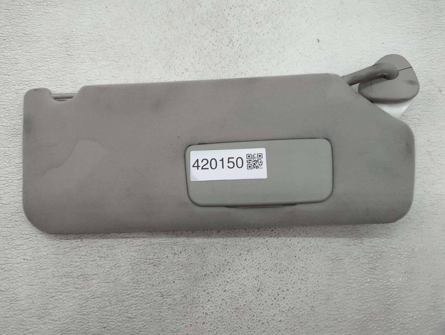 2011-2014 Toyota Sienna Sun Visor Shade Replacement Passenger Right Mirror Fits Fits 2011 2012 2013 2014 OEM Used Auto Parts