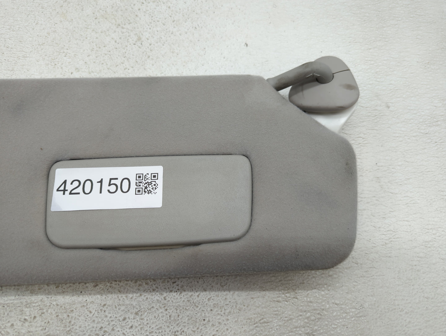 2011-2014 Toyota Sienna Sun Visor Shade Replacement Passenger Right Mirror Fits Fits 2011 2012 2013 2014 OEM Used Auto Parts