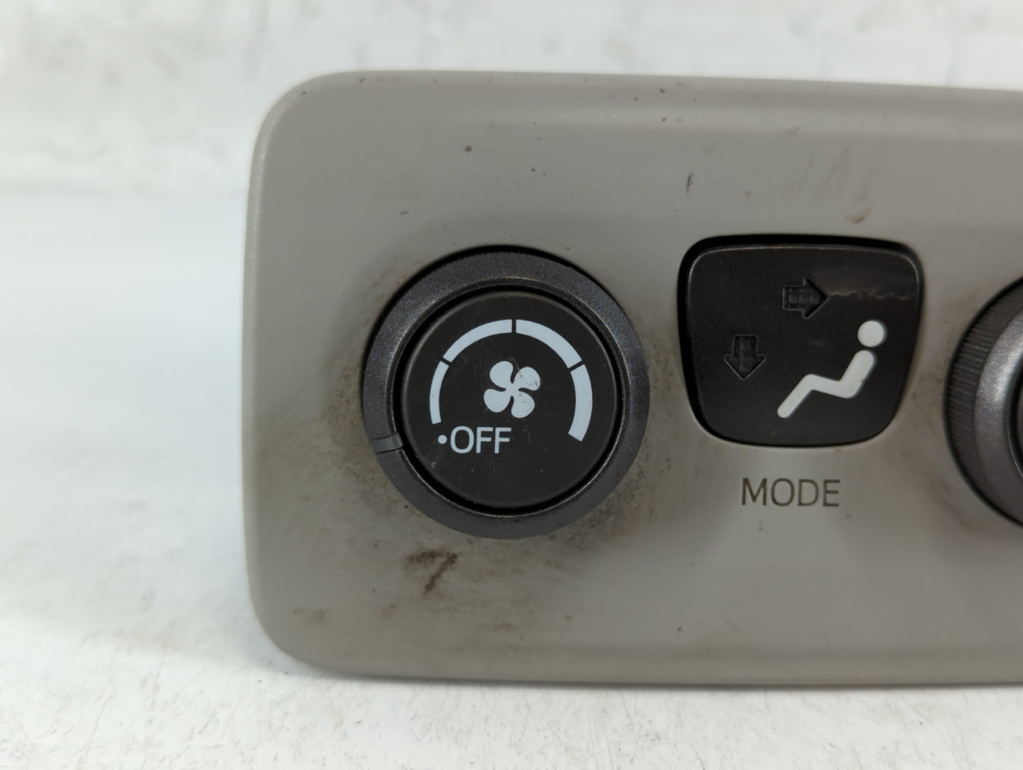 2011-2014 Toyota Sienna Climate Control Module Temperature AC/Heater Replacement P/N:PA6-GF30 75D913 Fits Fits 2011 2012 201