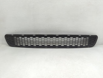 compare product 2011-2017 Toyota Sienna Front Grille Bumper Not Included
