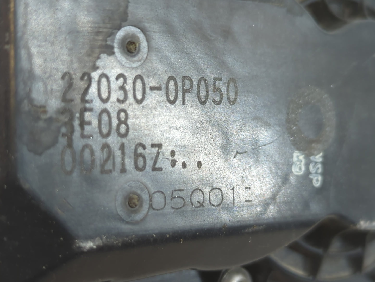 2007-2016 Toyota Sienna Throttle Body P/N:22030-0P050 Fits OEM Used Auto Parts - Oemusedautoparts1.com