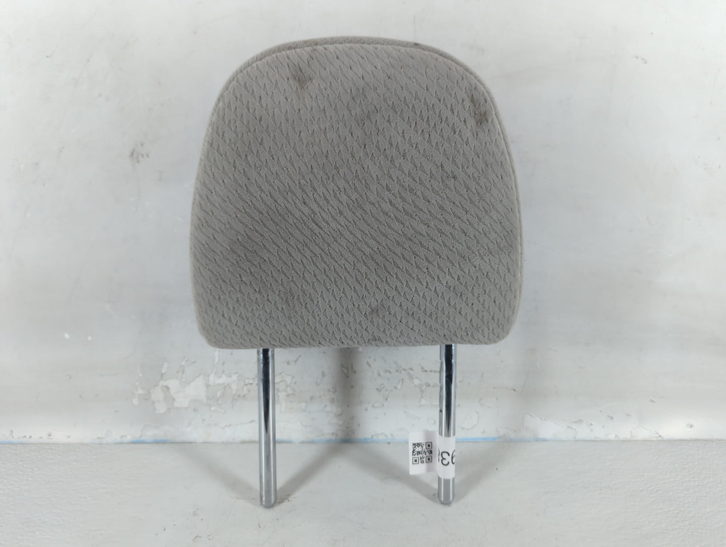 2013 Toyota Sienna Headrest Head Rest Front Driver Passenger Seat Fits OEM Used Auto Parts - Oemusedautoparts1.com