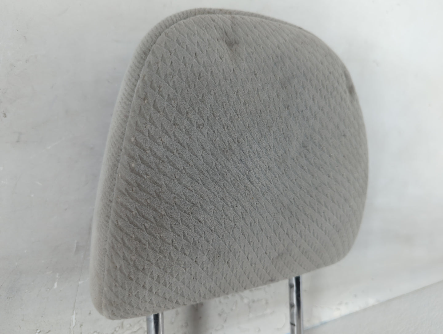 2013 Toyota Sienna Headrest Head Rest Front Driver Passenger Seat Fits OEM Used Auto Parts - Oemusedautoparts1.com