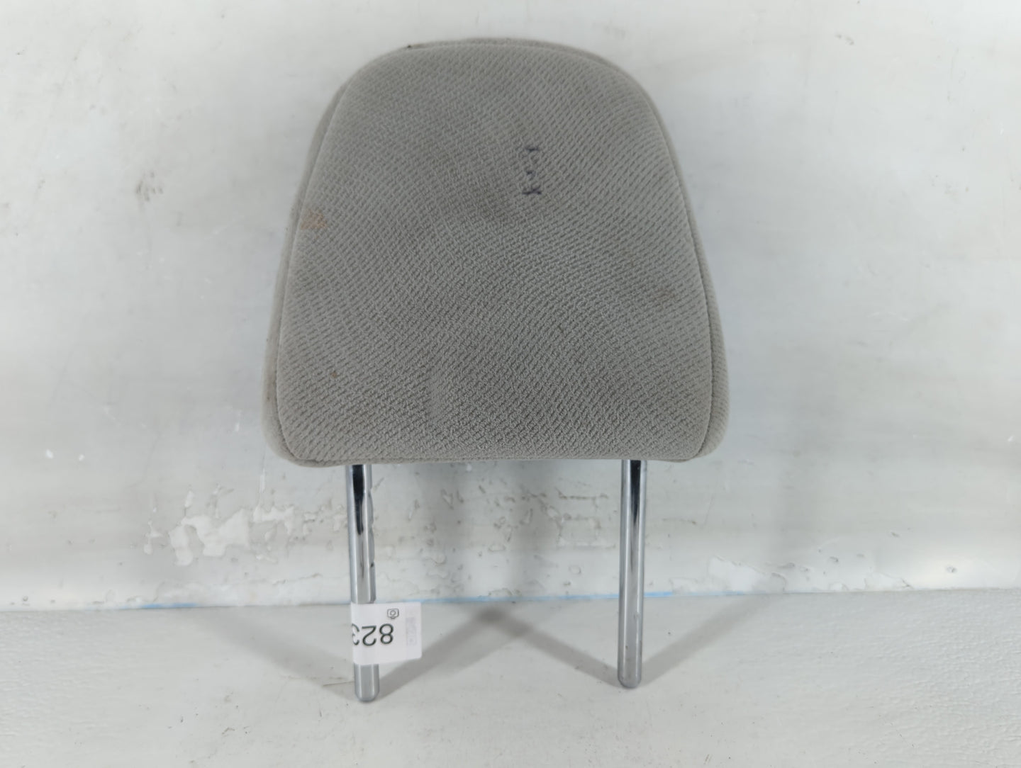 2013 Toyota Sienna Headrest Head Rest Front Driver Passenger Seat Fits OEM Used Auto Parts - Oemusedautoparts1.com