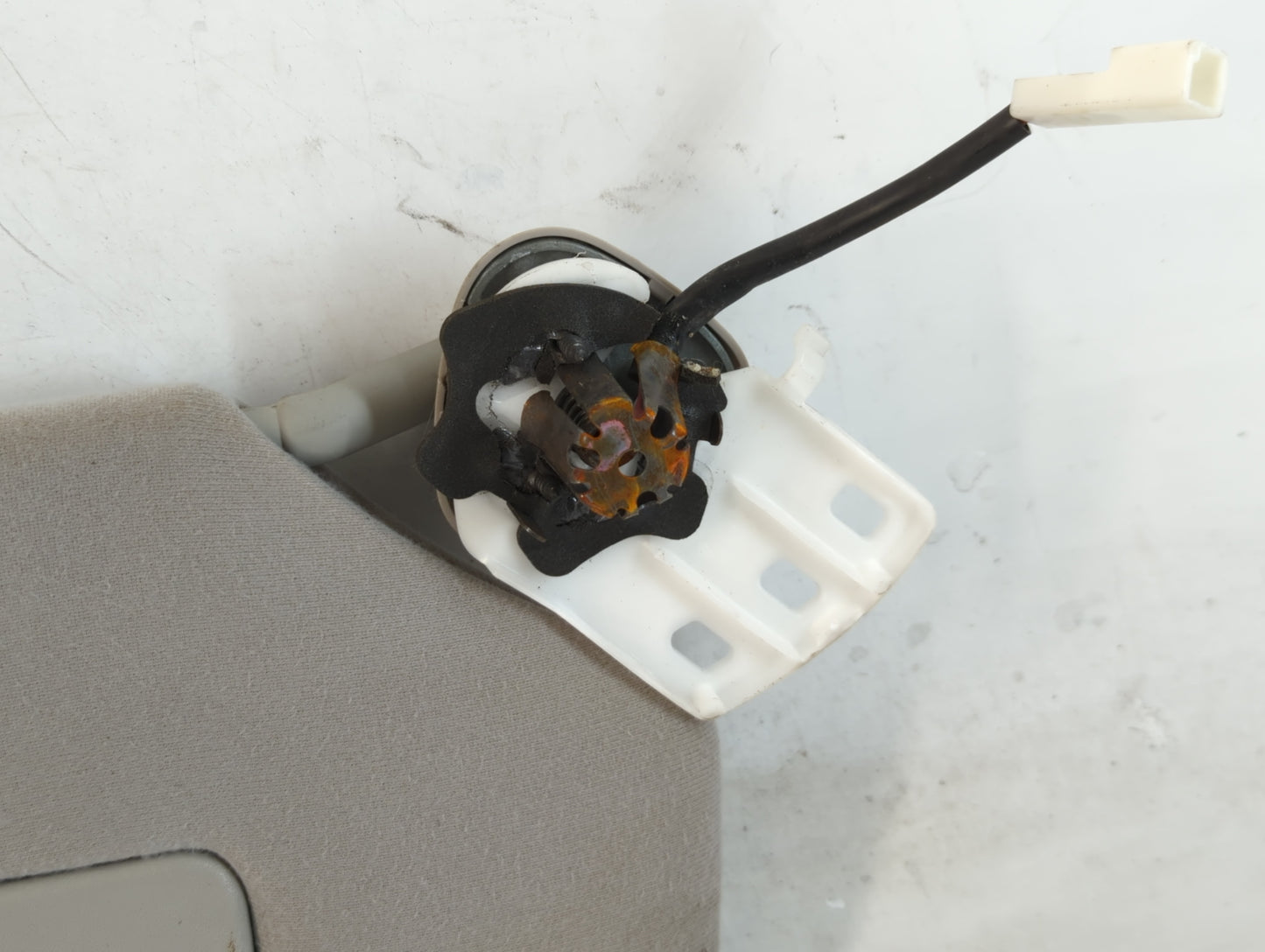 2011-2014 Toyota Sienna Sun Visor Shade Replacement Passenger Right Mirror Fits Fits 2011 2012 2013 2014 OEM Used Auto Parts