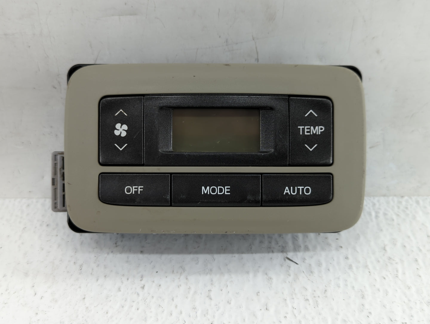 2013 Toyota Sienna Climate Control Module Temperature AC/Heater Replacement P/N:1763160 75D875 Fits Fits 2011 2012 2014 OEM 