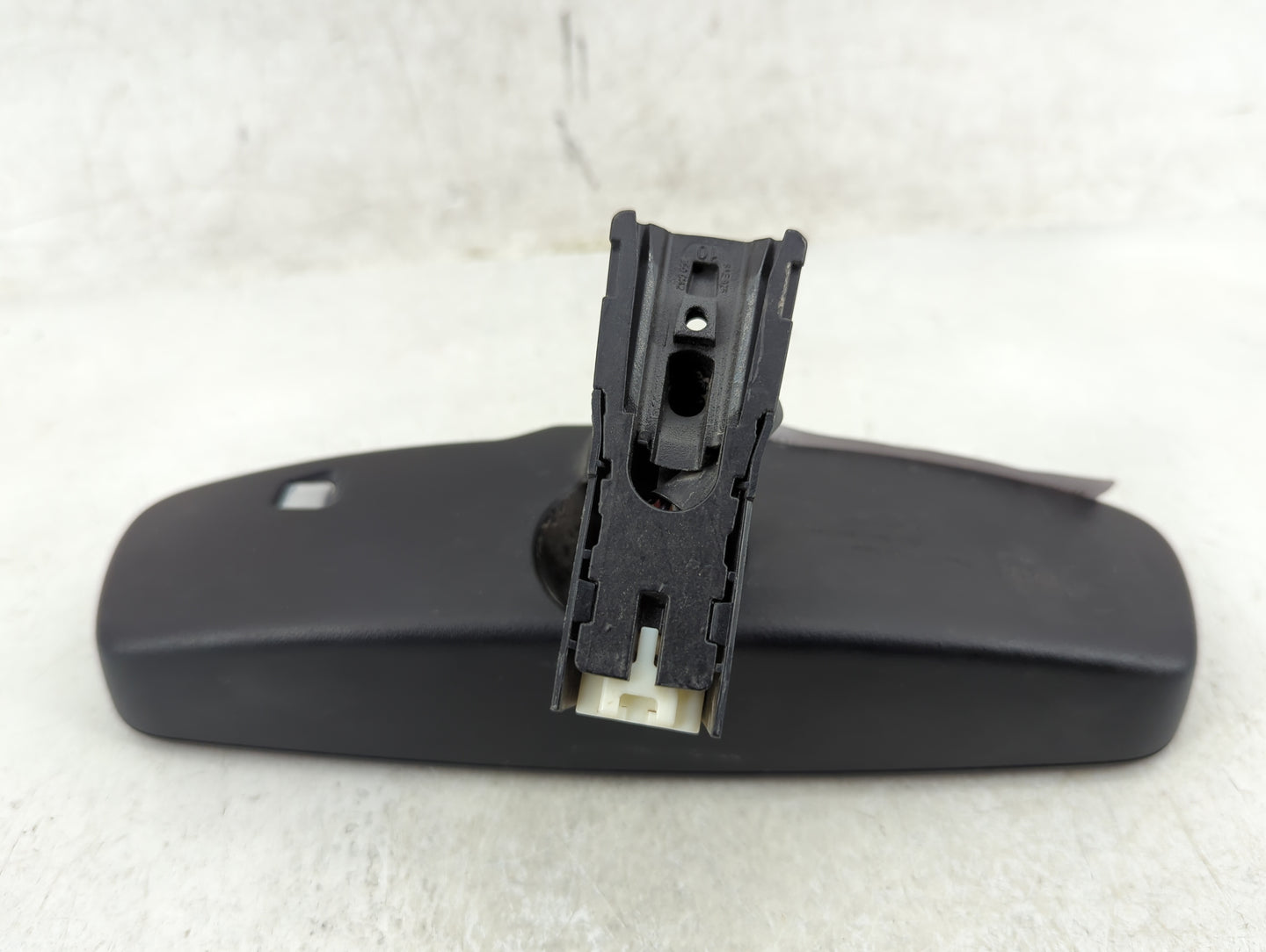 2012-2013 Toyota Tacoma Interior Rear View Mirror Replacement OEM P/N:8781004100 Fits Fits 2012 2013 OEM Used Auto Parts - O