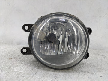 2012-2021 Toyota Tacoma Passenger Right Oem Fog Light Lamp - Oemusedautoparts1.com