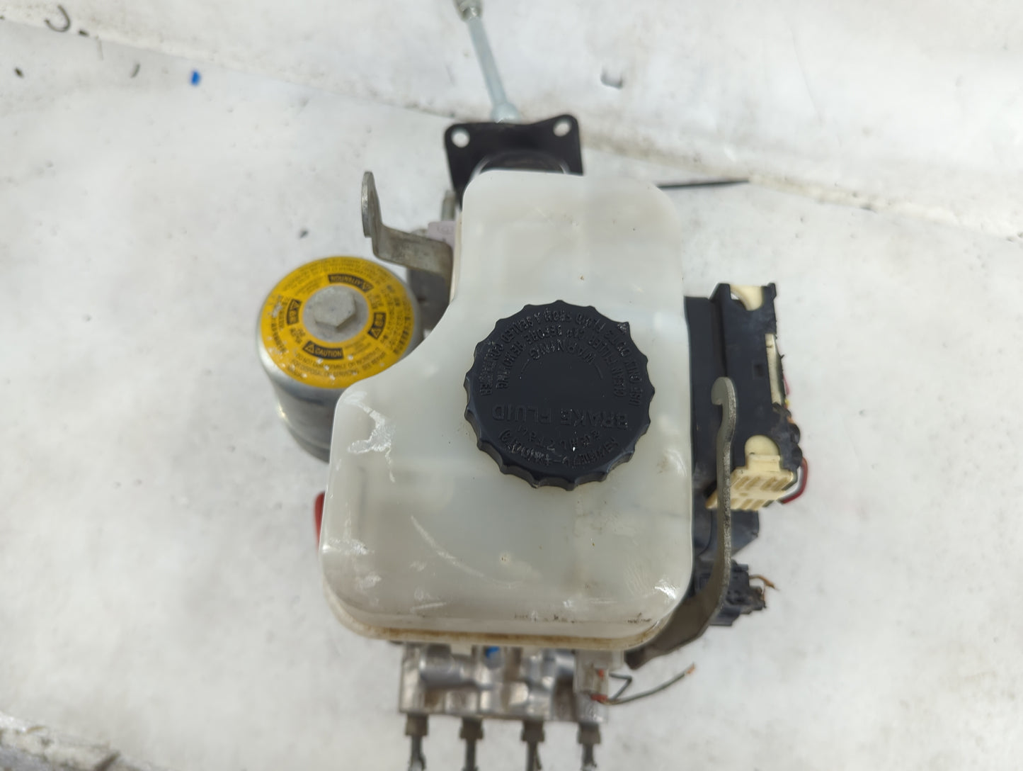 2013-2015 Toyota Tacoma ABS Pump Control Module Replacement P/N:89541-04201 Fits Fits 2013 2014 2015 OEM Used Auto Parts - O