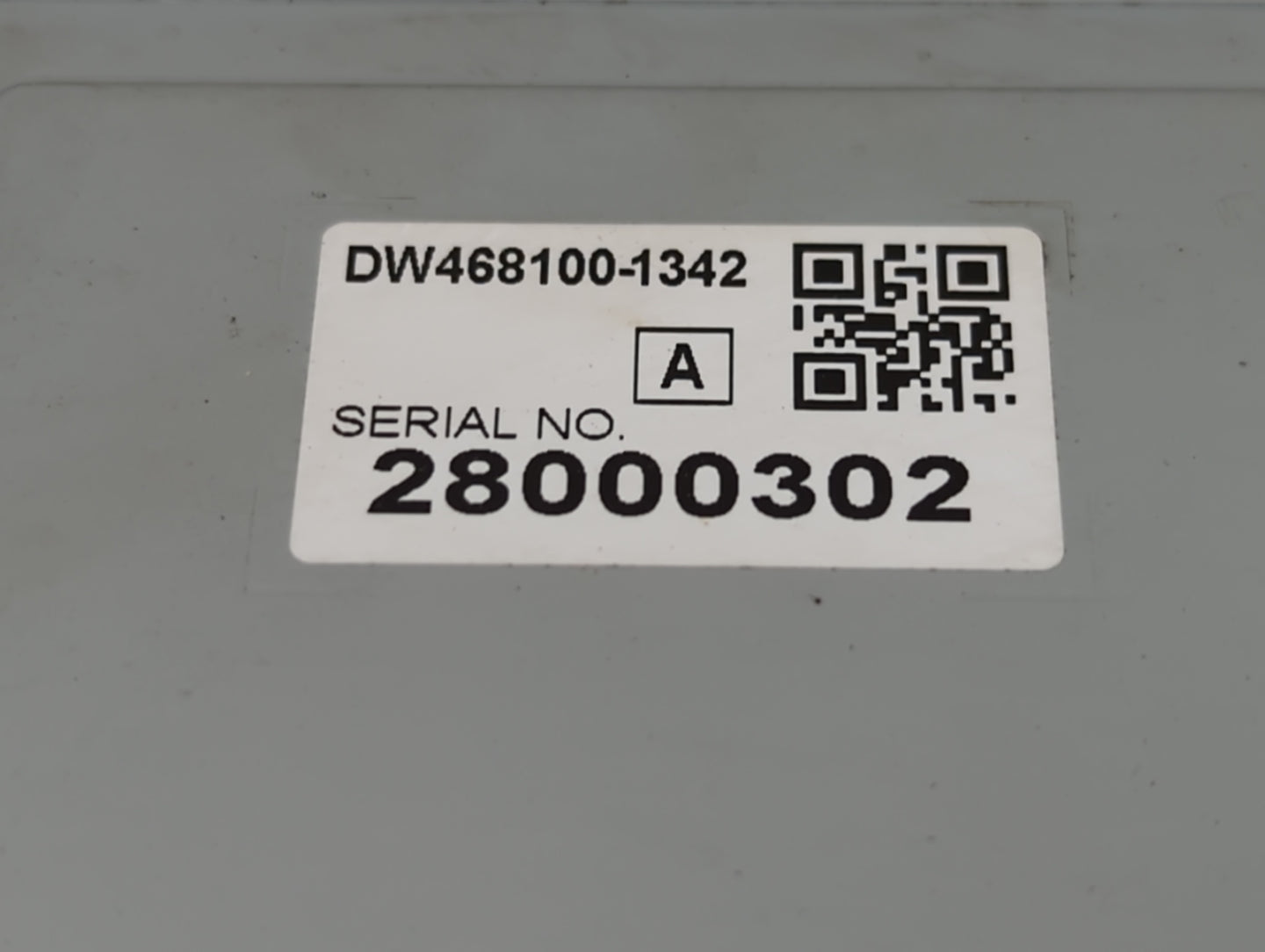 2013 Toyota Tundra Radio AM FM Cd Player Receiver Replacement P/N:2800302 Fits OEM Used Auto Parts - Oemusedautoparts1.com