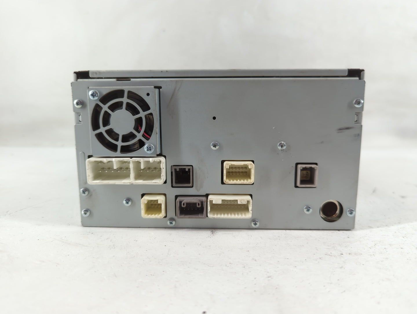 2013 Toyota Tundra Radio AM FM Cd Player Receiver Replacement P/N:2800302 Fits OEM Used Auto Parts - Oemusedautoparts1.com