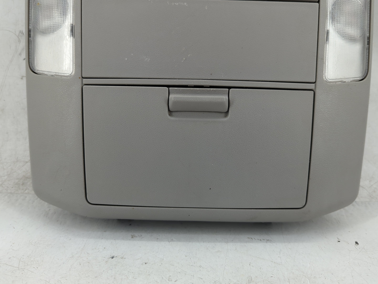 2013 Toyota Tundra Overhead Roof Console - Oemusedautoparts1.com