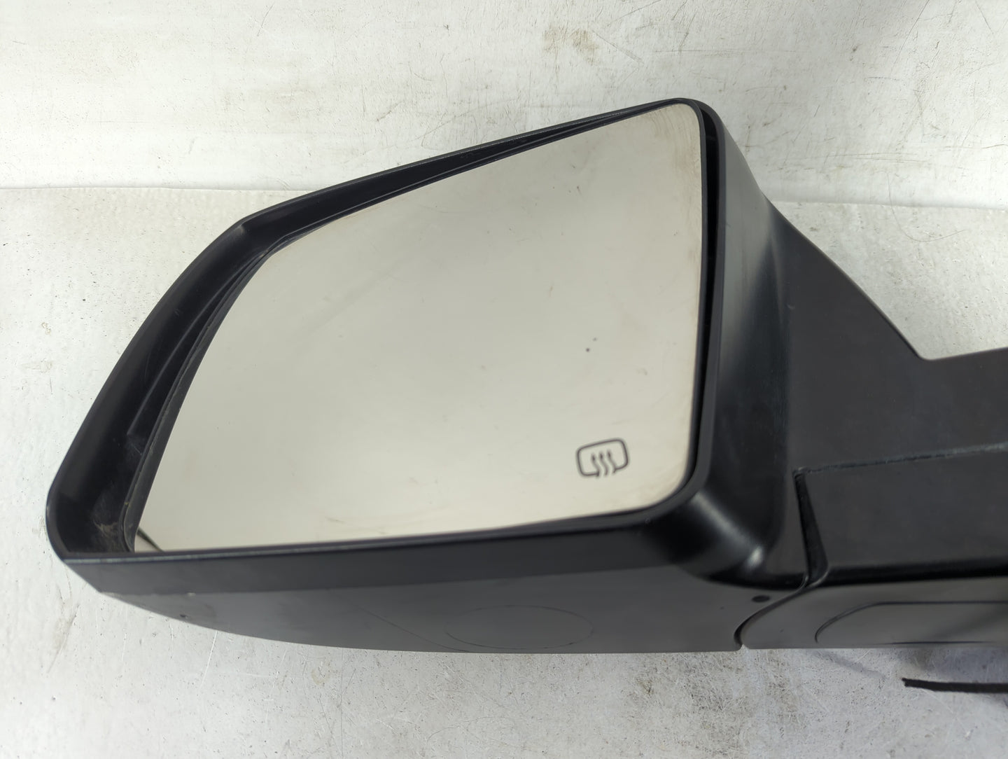 2007-2013 Toyota Tundra Driver Side View Mirror - Left Door Mirror OEM Used - Oemusedautoparts1.com