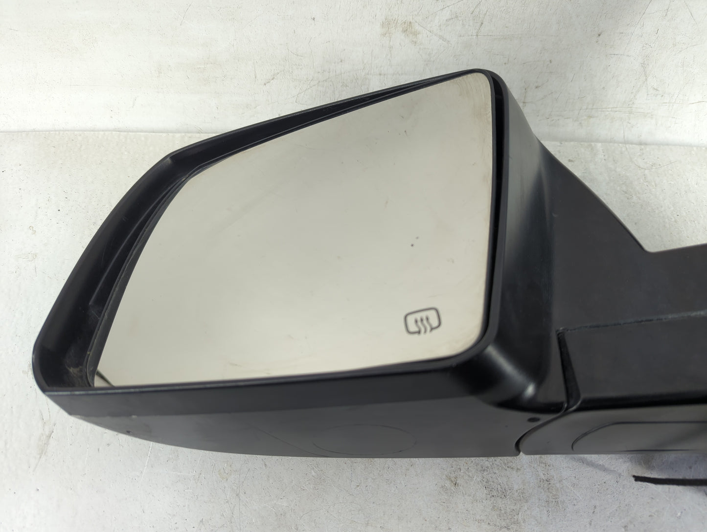 2007-2013 Toyota Tundra Driver Side View Mirror - Left Door Mirror OEM Used - Oemusedautoparts1.com