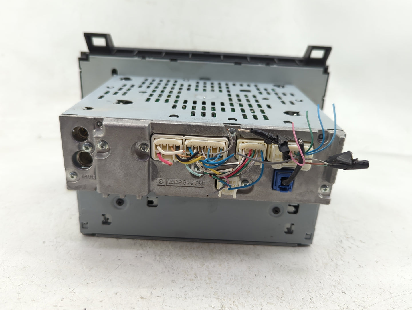 2010-2013 Toyota Tundra Radio AM FM Cd Player Receiver Replacement P/N:86120-0C290 Fits Fits 2010 2011 2012 2013 OEM Used Au