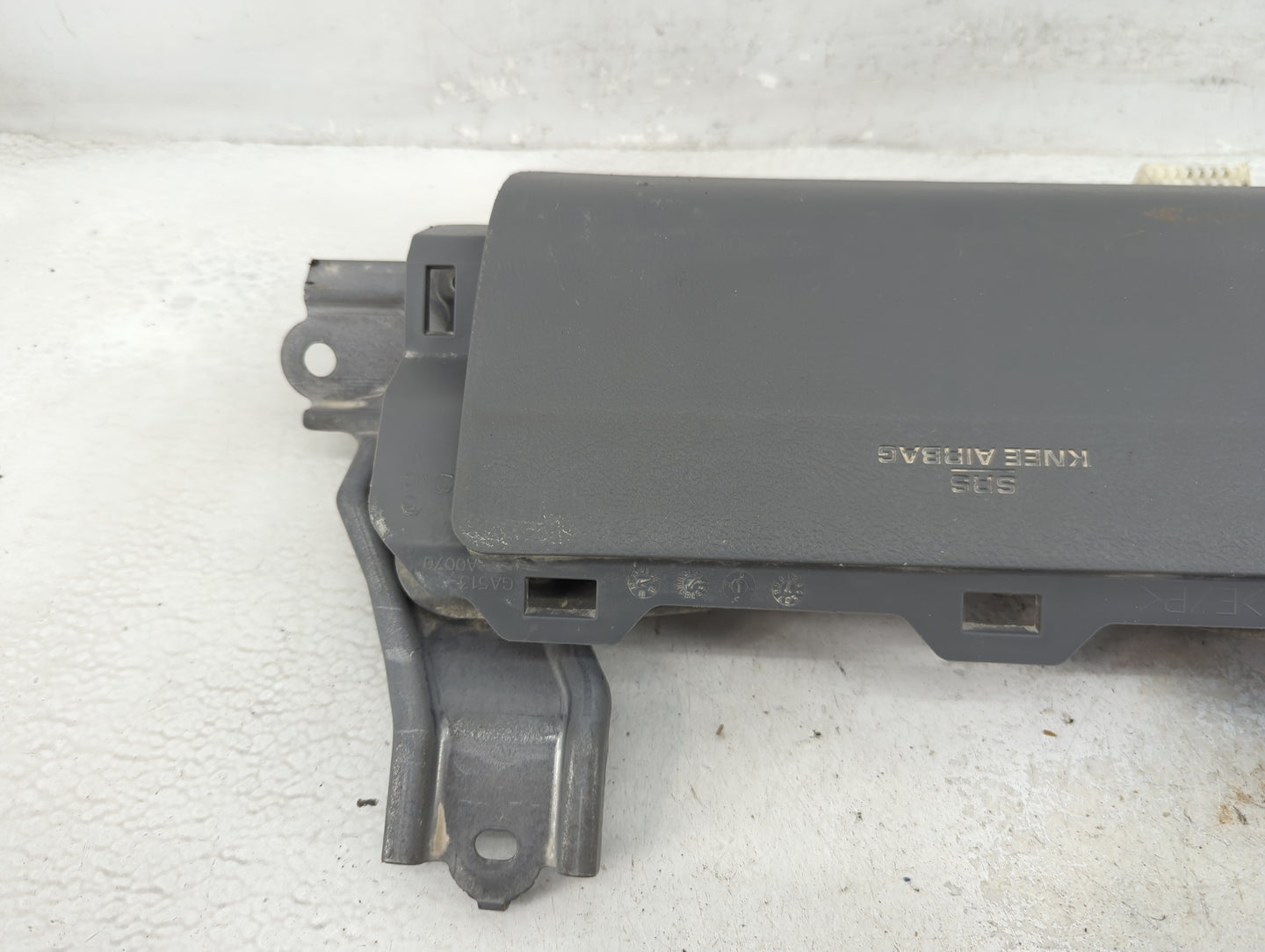 2010-2013 Toyota Tundra Air Bag Driver Left Knee OEM P/N:739000C010C0 Fits OEM Used Auto Parts - Oemusedautoparts1.com