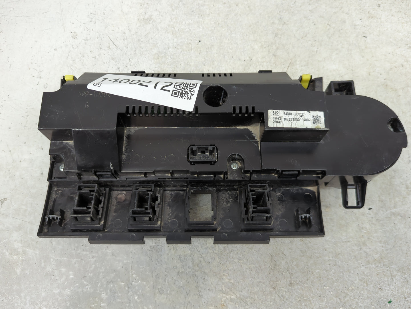 2010-2013 Toyota Tundra Climate Control Module Temperature AC/Heater Replacement P/N:84010-0CC82 Fits Fits 2010 2011 2012 20