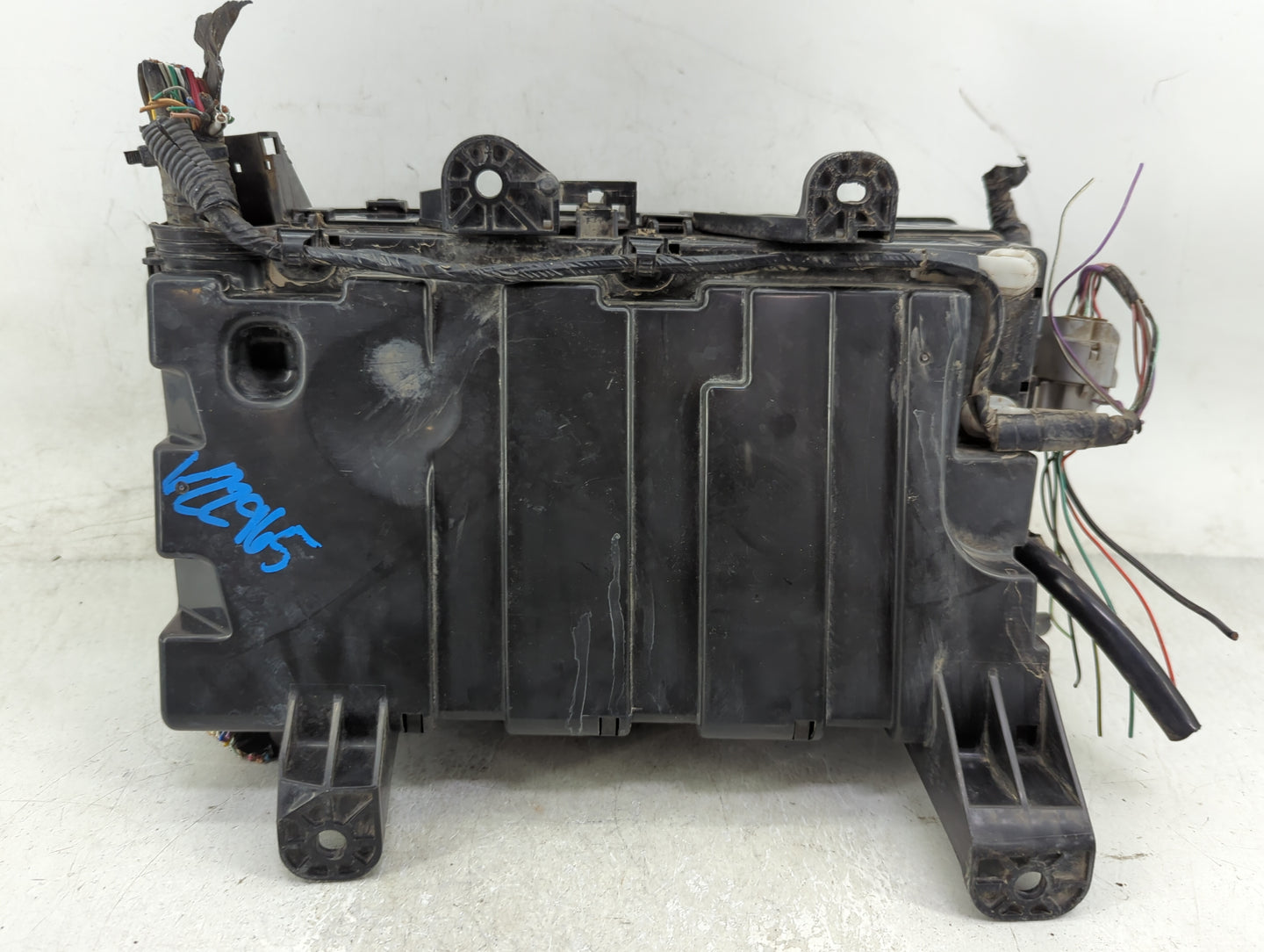 2012-2013 Toyota Tundra Fusebox Fuse Box Panel Relay Module P/N:82661-0C252 Fits Fits 2012 2013 OEM Used Auto Parts - Oemuse