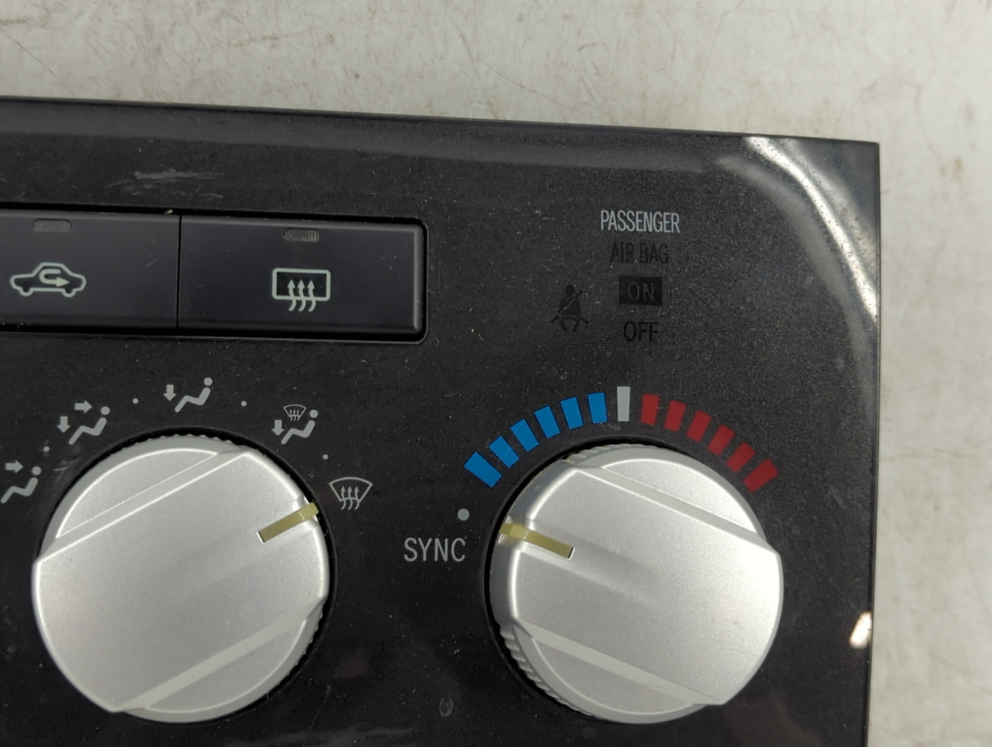 2010-2013 Toyota Tundra Climate Control Module Temperature AC/Heater Replacement P/N:84010-0CC62 MX237000-4082 Fits OEM Used