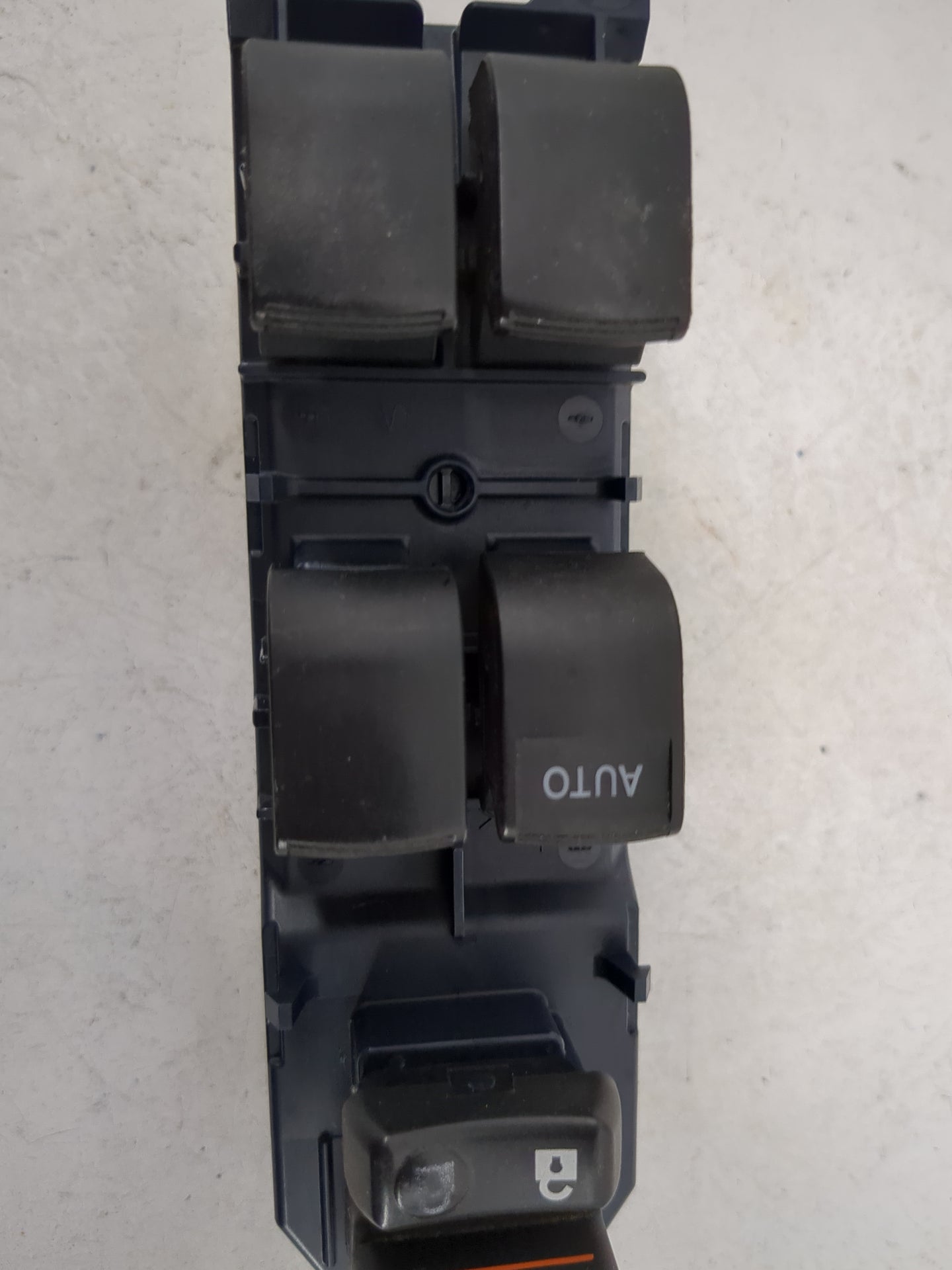 2007-2013 Toyota Tundra Master Power Window Switch Replacement Driver Side Left P/N:74231-GF30 Fits OEM Used Auto Parts - Oe