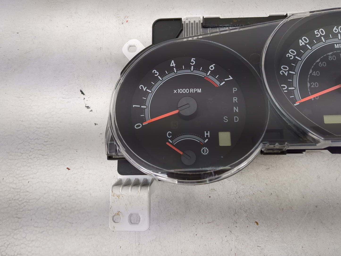 2012-2013 Toyota Tundra Instrument Cluster Speedometer Gauges P/N:83800-0CL30 69740-381A Miles: Fits Fits 2012 2013 OEM Used