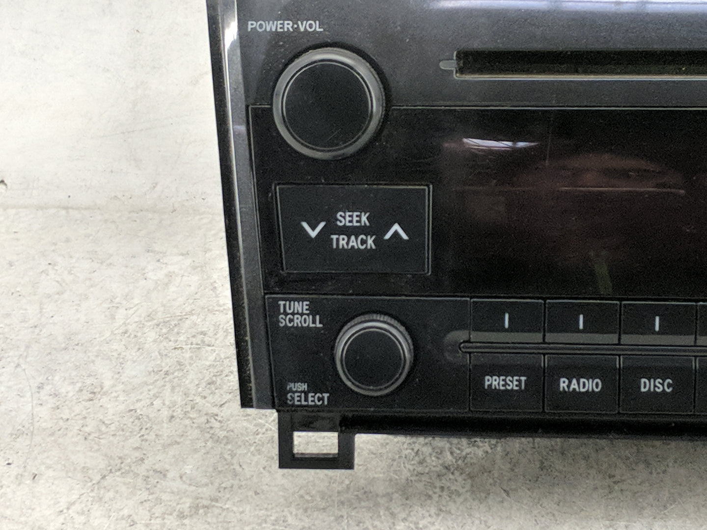 2010-2013 Toyota Tundra Radio AM FM Cd Player Receiver Replacement P/N:86120-0C290 CQ-FT1960X Fits Fits 2010 2011 2012 2013 