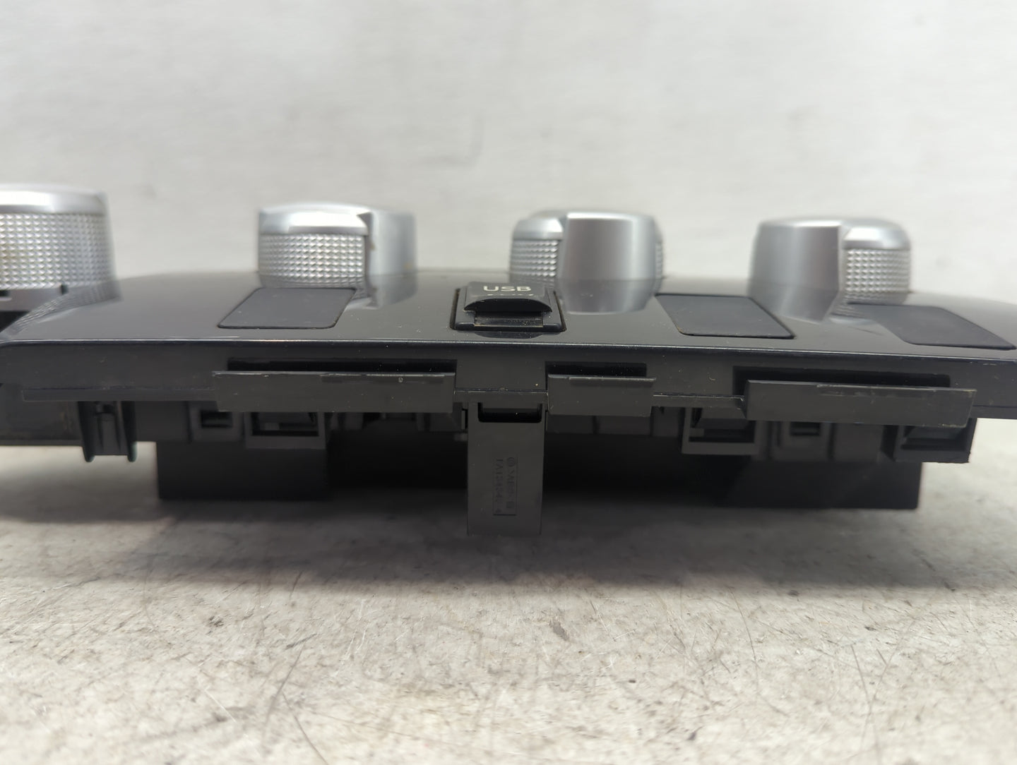2010-2013 Toyota Tundra Climate Control Module Temperature AC/Heater Replacement P/N:84010-0C062 MX237000-4082 Fits OEM Used