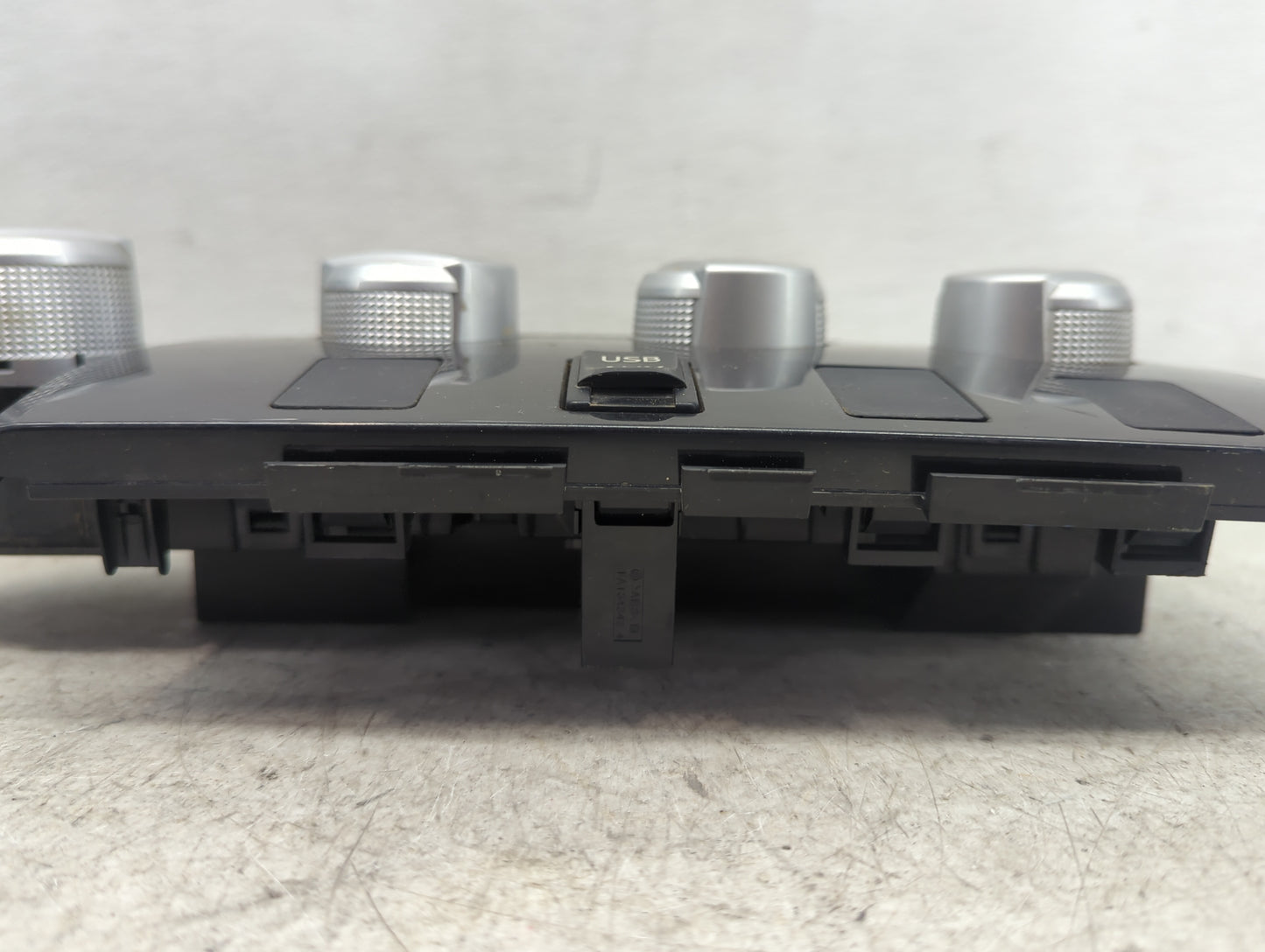 2010-2013 Toyota Tundra Climate Control Module Temperature AC/Heater Replacement P/N:84010-0C062 MX237000-4082 Fits OEM Used