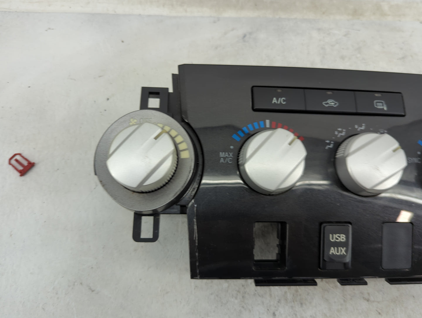 2010-2013 Toyota Tundra Climate Control Module Temperature AC/Heater Replacement P/N:84010-0C082 MX237000-4092 Fits OEM Used